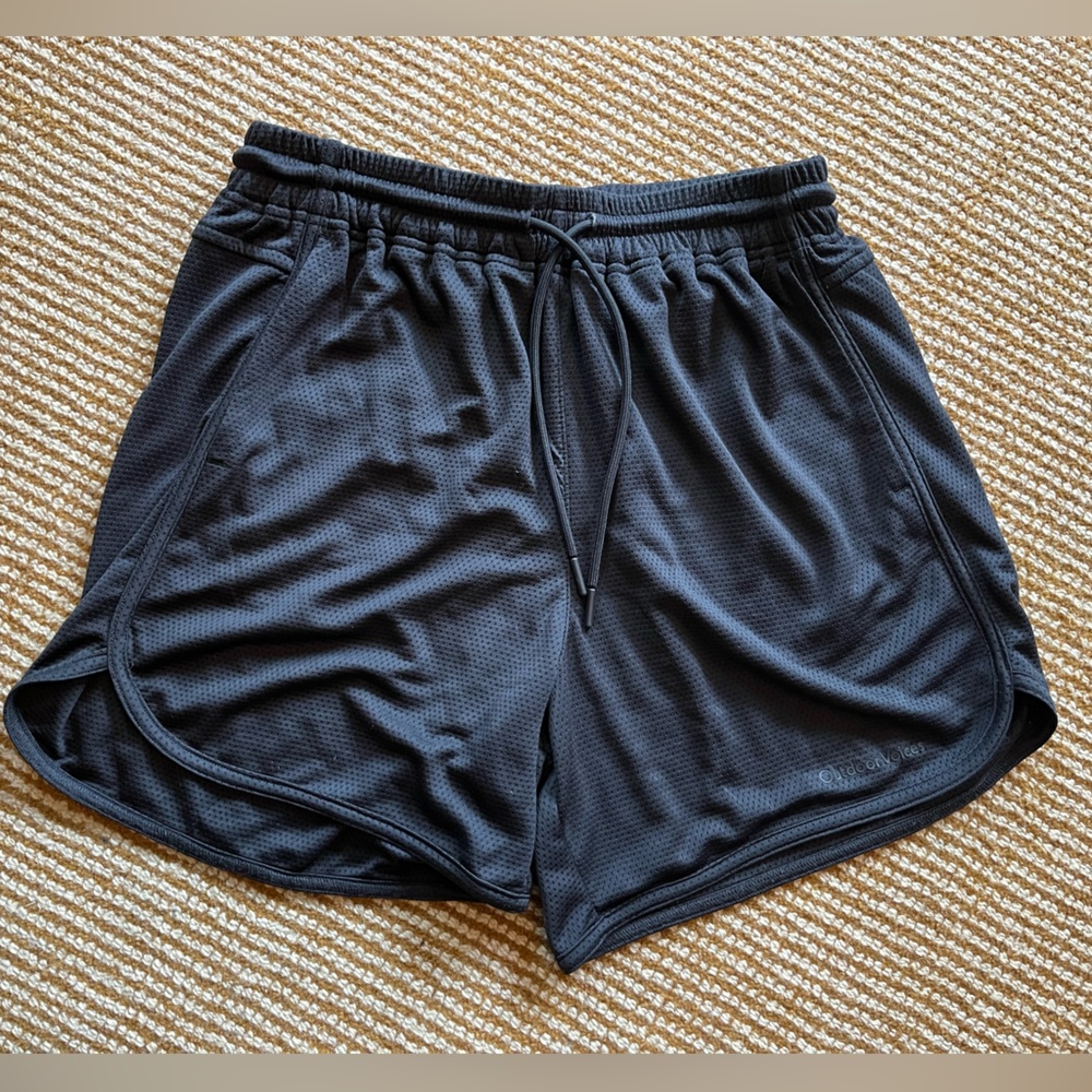 Outdoor Voices RecMesh Short